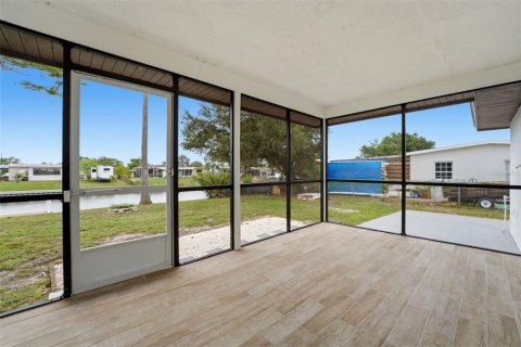 Casa en venta en Port Charlotte, Florida, 2 dormitorios, 93.83 m2 № 2104536 - foto 14