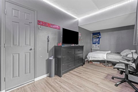 Casa en venta en Deerfield Beach, Florida, 3 dormitorios, 134.8 m2 № 2004474 - foto 15