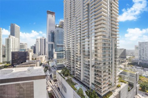 Condo in Miami, Florida  № 2058740 - photo 14