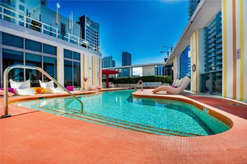 Condo in Miami, Florida  № 2058740 - photo 17