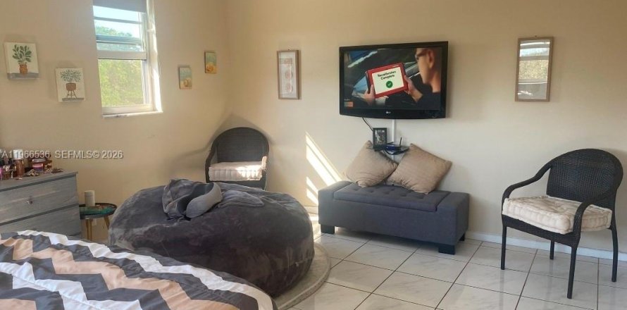 Condo in Hollywood, Florida, 2 bedrooms  № 2028225