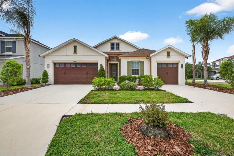 Villa ou maison à vendre à Wesley Chapel, Floride: 4 chambres, 243.13 m2 № 2150248 - photo 4