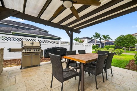 Villa ou maison à vendre à Wesley Chapel, Floride: 4 chambres, 243.13 m2 № 2150248 - photo 3