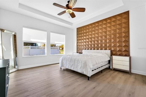 Villa ou maison à vendre à Wesley Chapel, Floride: 4 chambres, 243.13 m2 № 2150248 - photo 23