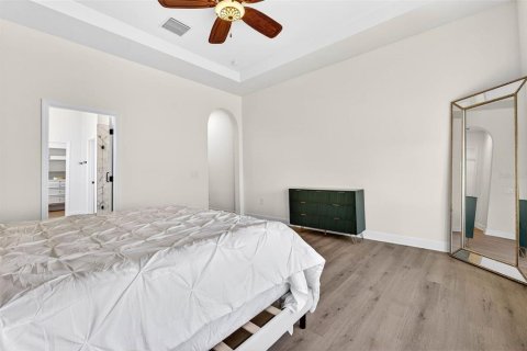 Villa ou maison à vendre à Wesley Chapel, Floride: 4 chambres, 243.13 m2 № 2150248 - photo 25
