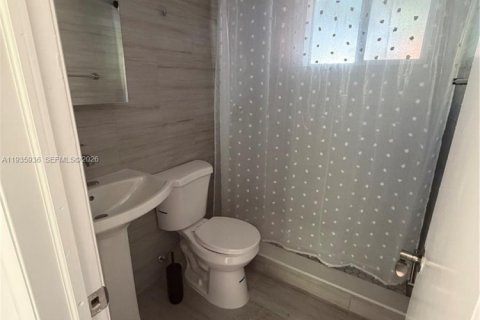 Снять в аренду квартиру в Майами, Флорида № 2004582 - фото 4