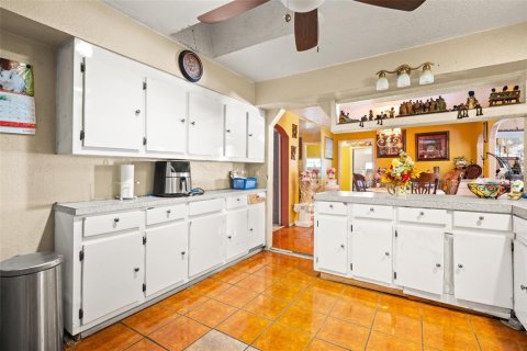 Casa en venta en Auburndale, Florida, 3 dormitorios, 213.12 m2 № 2150689 - foto 15