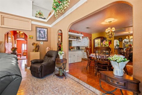 Casa en venta en Auburndale, Florida, 3 dormitorios, 213.12 m2 № 2150689 - foto 25