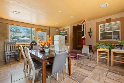 Casa en venta en Auburndale, Florida, 3 dormitorios, 213.12 m2 № 2150689 - foto 7