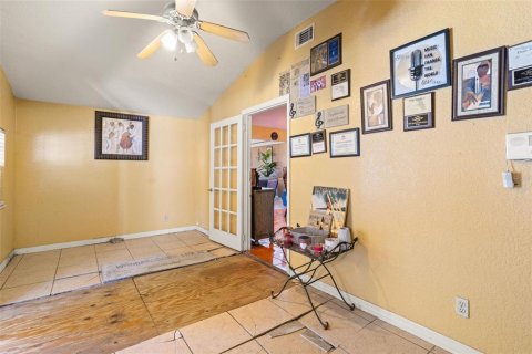 Casa en venta en Auburndale, Florida, 3 dormitorios, 213.12 m2 № 2150689 - foto 10
