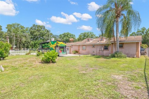 Casa en venta en Auburndale, Florida, 3 dormitorios, 213.12 m2 № 2150689 - foto 2