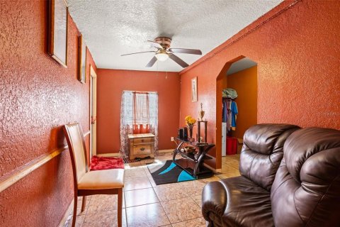 Casa en venta en Auburndale, Florida, 3 dormitorios, 213.12 m2 № 2150689 - foto 21