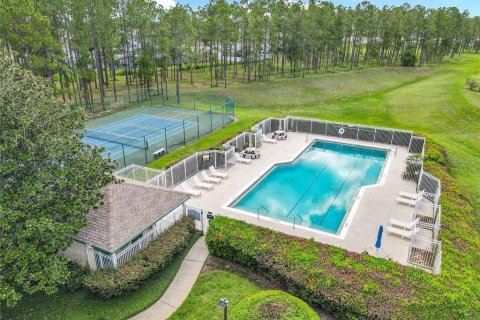 House in Davenport, Florida 5 bedrooms, 273.97 sq.m. № 1919601 - photo 13