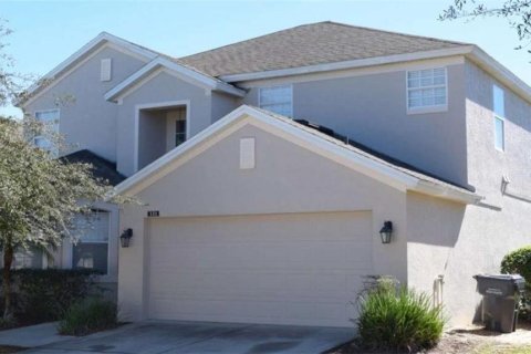 House in Davenport, Florida 5 bedrooms, 273.97 sq.m. № 1919601 - photo 1