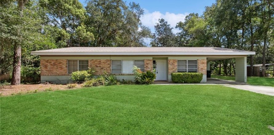 Casa en Gainesville, Florida 3 dormitorios, 149.76 m2 № 1906448