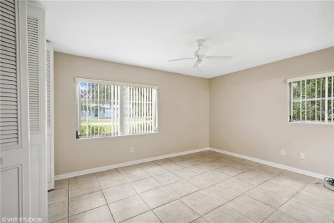 Casa en alquiler en Gainesville, Florida, 3 dormitorios, 149.76 m2 № 1906448 - foto 6