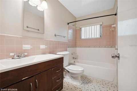Casa en alquiler en Gainesville, Florida, 3 dormitorios, 149.76 m2 № 1906448 - foto 29