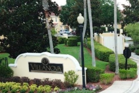 Condo in Orlando, Florida, 2 bedrooms  № 1550083 - photo 1