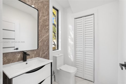 Купить виллу или дом в Майами, Флорида 4 спальни, 260.13м2, № 2027477 - фото 20