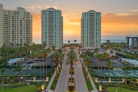 Condominio en venta en Clearwater, Florida, 3 dormitorios, 234.21 m2 № 1761121 - foto 1