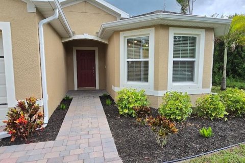 Casa en venta en North Port, Florida, 3 dormitorios, 163.14 m2 № 1875770 - foto 5