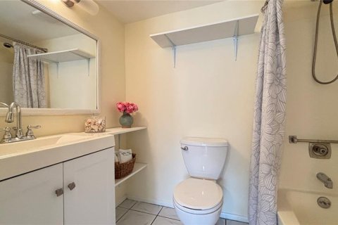 Купить кондоминиум в Венеция, Флорида 7 комнат, 89.46м2, № 1723713 - фото 18
