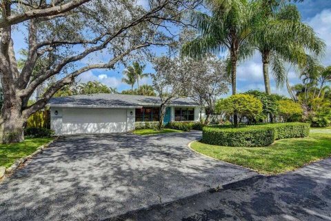 House in Delray Beach, Florida 3 bedrooms, 161.74 sq.m. № 2401252 - photo 2