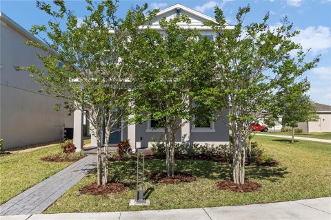 House in DeBary, Florida 4 bedrooms, 256.32 sq.m. № 1639755 - photo 3