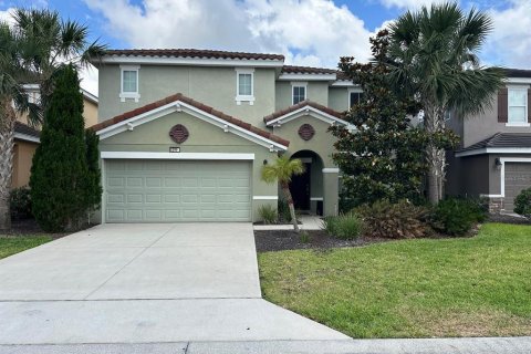 House in Davenport, Florida 6 bedrooms, 273.5 sq.m. № 1669897 - photo 2