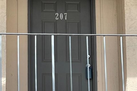 Condominio en venta en Seminole, Florida, 2 dormitorios, 105.91 m2 № 1085047 - foto 2