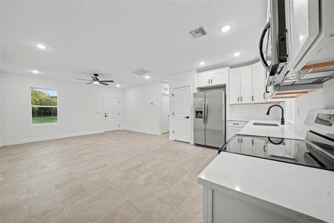Casa en venta en Avon Park, Florida, 3 dormitorios, 105.91 m2 № 2204213 - foto 27
