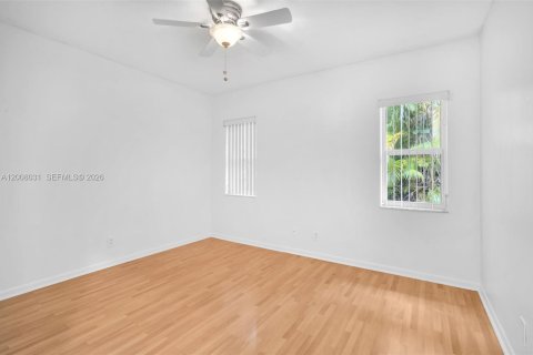 Casa en alquiler en Hollywood, Florida, 5 dormitorios, 231.88 m2 № 2071886 - foto 25