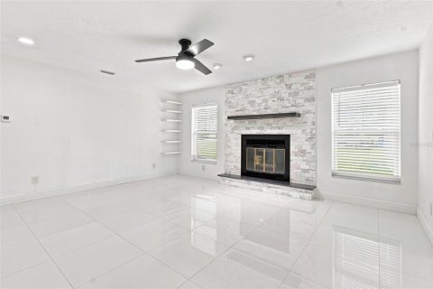 House in Lutz, Florida 3 bedrooms, 162.02 sq.m. № 2299532 - photo 16