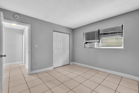 Apartment in Fort Lauderdale, Florida 1 bedroom, 60.39 sq.m. № 2251022 - photo 9