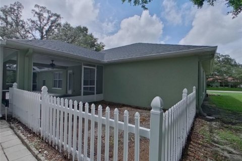 Casa en alquiler en Spring Hill, Florida, 3 dormitorios, 172.43 m2 № 1912686 - foto 14