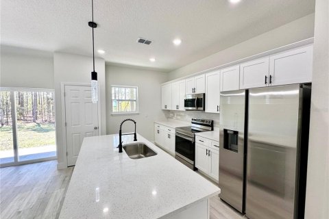 House in Citrus Springs, Florida 3 bedrooms, 142.05 sq.m. № 1597414 - photo 20