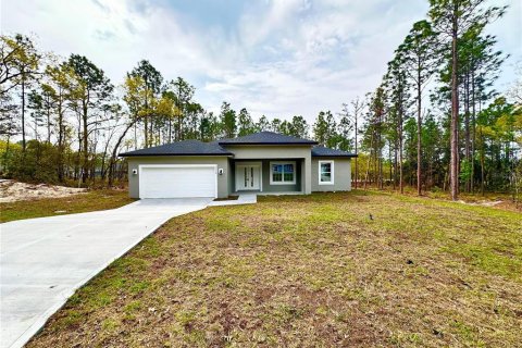 House in Citrus Springs, Florida 3 bedrooms, 142.05 sq.m. № 1597414 - photo 2