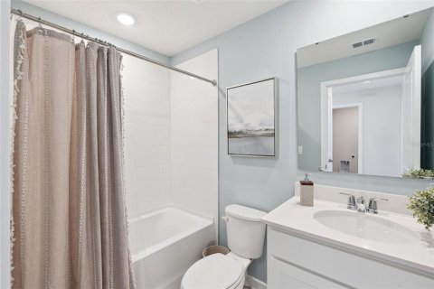 Touwnhouse à vendre à Kissimmee, Floride: 3 chambres, 138.33 m2 № 2207280 - photo 19