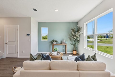 Touwnhouse à vendre à Kissimmee, Floride: 3 chambres, 138.33 m2 № 2207280 - photo 3