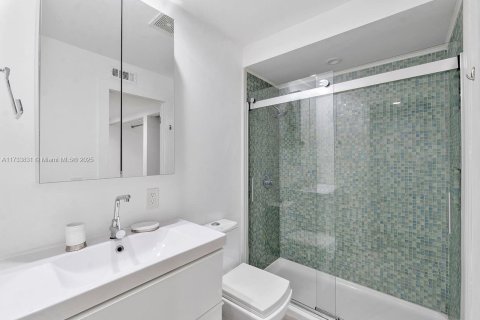 Condominio en venta en Miami Beach, Florida, 1 dormitorio, 57.6 m2 № 1715130 - foto 6
