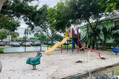 Copropriété à vendre à Sunrise, Floride: 1 chambre, 58.53 m2 № 1979473 - photo 19