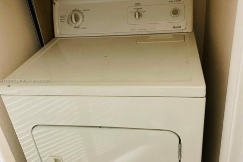 Copropriété à vendre à Sunrise, Floride: 1 chambre, 58.53 m2 № 1979473 - photo 16