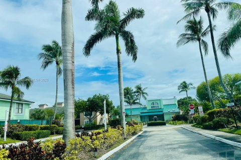 Copropriété à vendre à Sunrise, Floride: 1 chambre, 58.53 m2 № 1979473 - photo 22