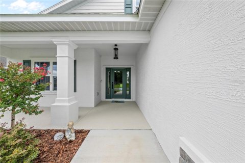House in Ocala, Florida 3 bedrooms, 190.73 sq.m. № 2296756 - photo 2