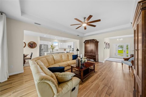 House in Ocala, Florida 3 bedrooms, 190.73 sq.m. № 2296756 - photo 25