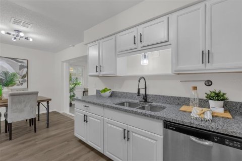 Купить виллу или дом в Коко, Флорида 6 комнат, 153.1м2, № 2396833 - фото 21