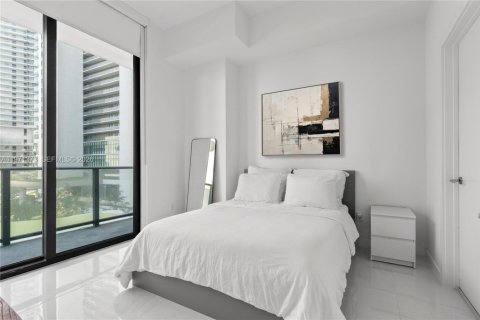 Condo in Miami, Florida, 1 bedroom  № 2052901 - photo 10