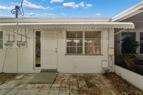 House in Bradenton, Florida 2 bedrooms, 75.81 sq.m. № 2103482 - photo 28