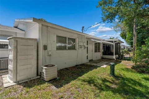 House in Bradenton, Florida 2 bedrooms, 75.81 sq.m. № 2103482 - photo 25