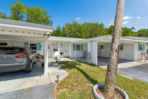 House in Bradenton, Florida 2 bedrooms, 75.81 sq.m. № 2103482 - photo 7